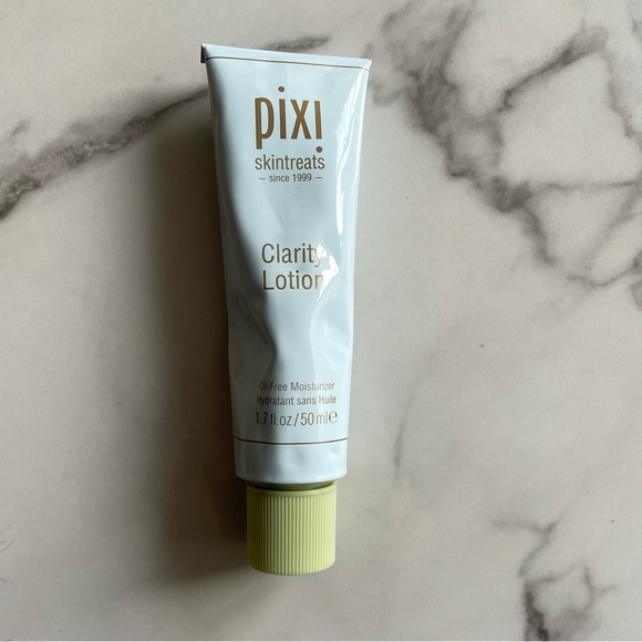 Pixi Beauty Clarity Lotion - Picture 2 of 3